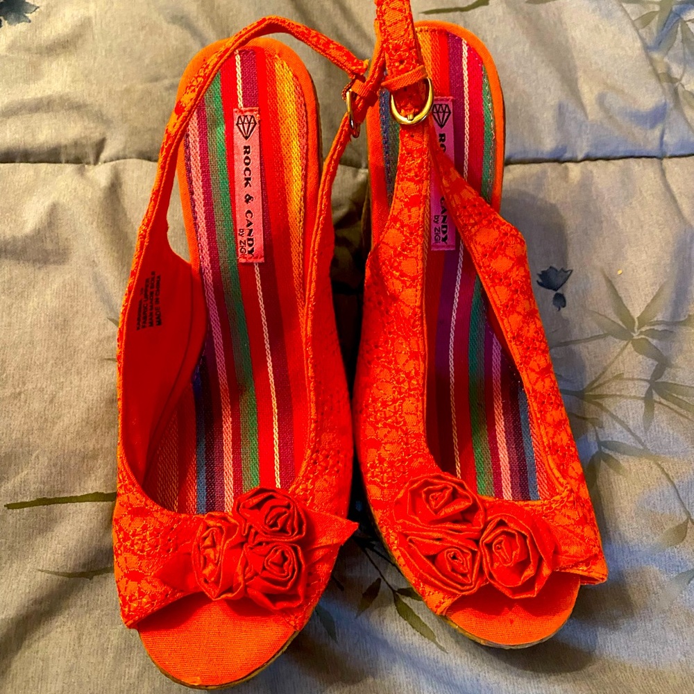 Orange material sandal